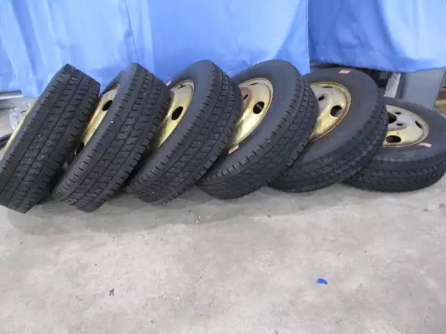 平成25年10月中古小型冷凍バン・ウィングいすゞいすゞの画像32