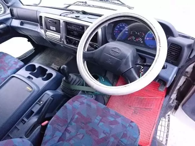 平成14年10月中古中型日野日野の画像5