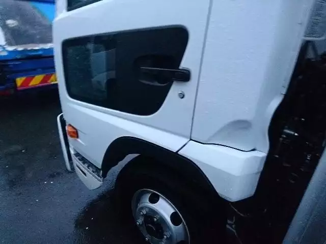 平成29年05月中古中型日産UDUDトラックスの画像11