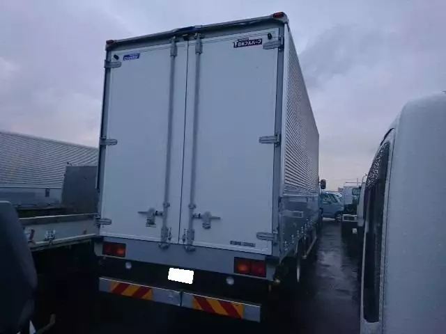 平成29年05月中古中型日産UDUDトラックスの画像3