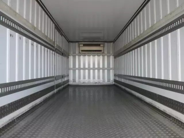 令和01年/平成31年02月中古増トン冷凍バン・ウィングいすゞフォワードの画像28