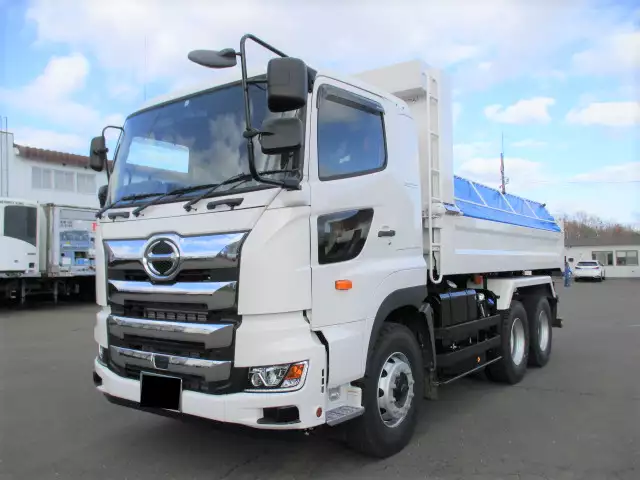 令和03年05月中古大型日野プロフィアの画像1