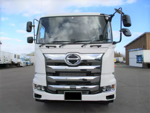 令和03年05月中古大型日野プロフィアの画像2