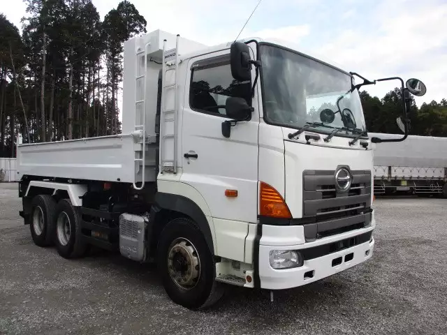 平成25年03月中古大型日野日野の画像3