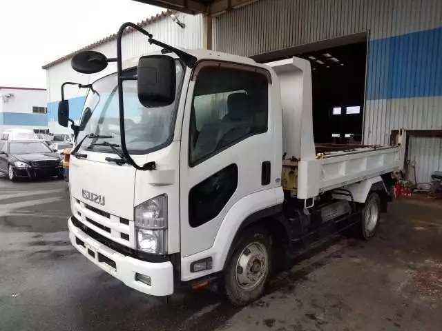平成26年03月中古中型いすゞいすゞの画像1