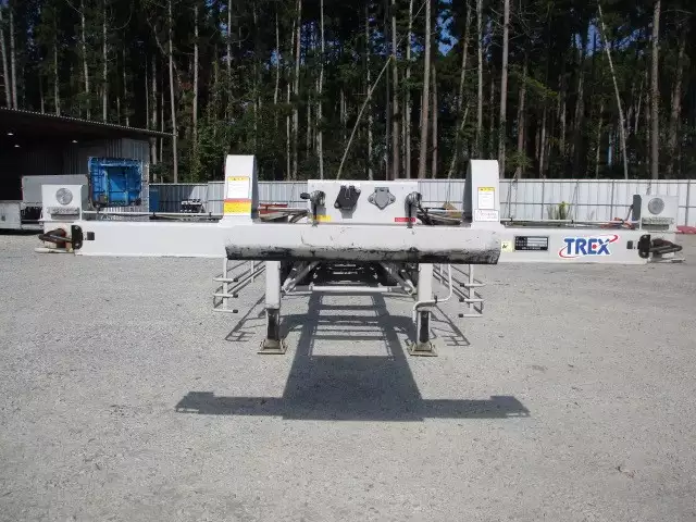 40FTコンテナシャシ 3軸リーフサス 積載30,480㎏ 第五輪10,920㎏以上の画像2