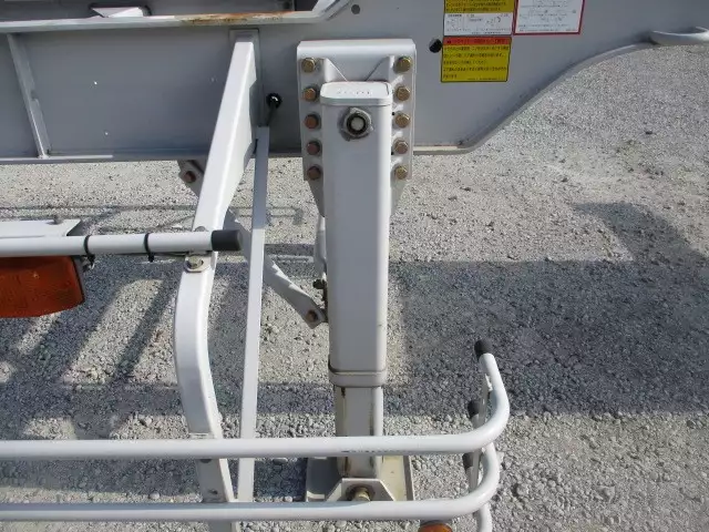 40FTコンテナシャシ 3軸リーフサス 積載30,480㎏ 第五輪10,920㎏以上の画像15