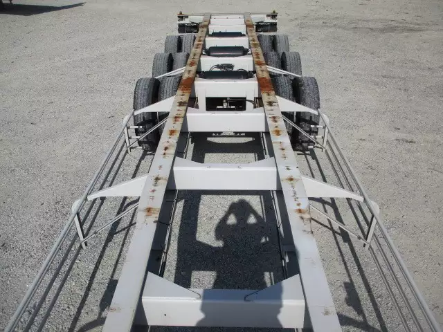 40FTコンテナシャシ 3軸リーフサス 積載30,480㎏ 第五輪10,920㎏以上の画像20