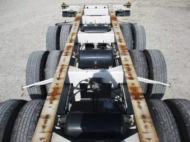 40FTコンテナシャシ 3軸リーフサス 積載30,480㎏ 第五輪10,920㎏以上の画像21