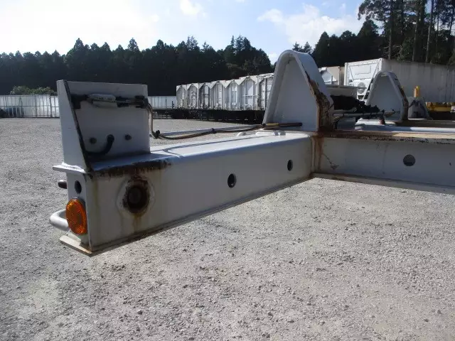 40FTコンテナシャシ 3軸リーフサス 積載30,480㎏ 第五輪10,920㎏以上の画像43