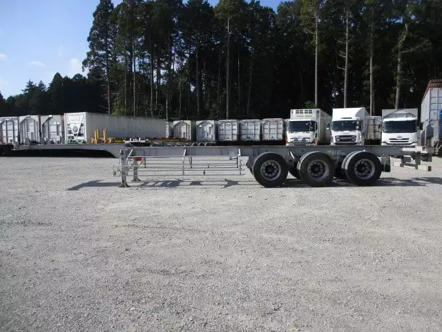 40FTコンテナシャシ 3軸リーフサス 積載30,480㎏ 第五輪10,920㎏以上の画像8