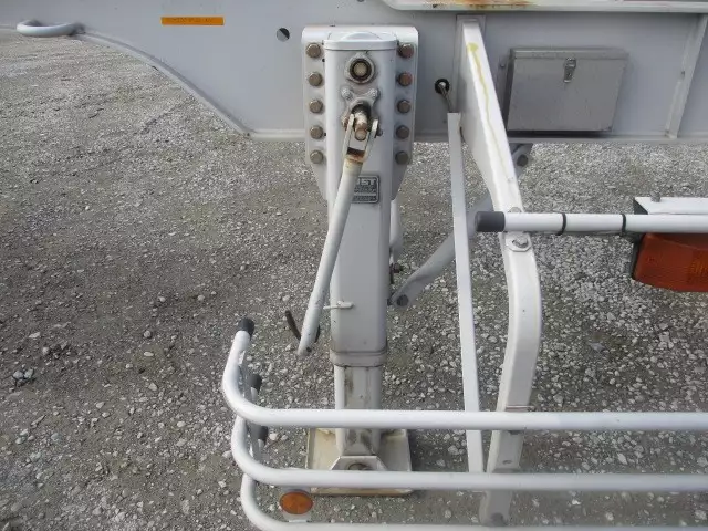 40FTコンテナシャシ 3軸リーフサス 積載30,480㎏ 第五輪10,920㎏以上の画像14