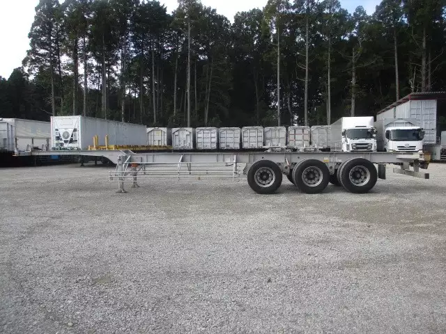 40FTコンテナシャシ 3軸リーフサス 積載30,480㎏ 第五輪10,920㎏以上の画像8