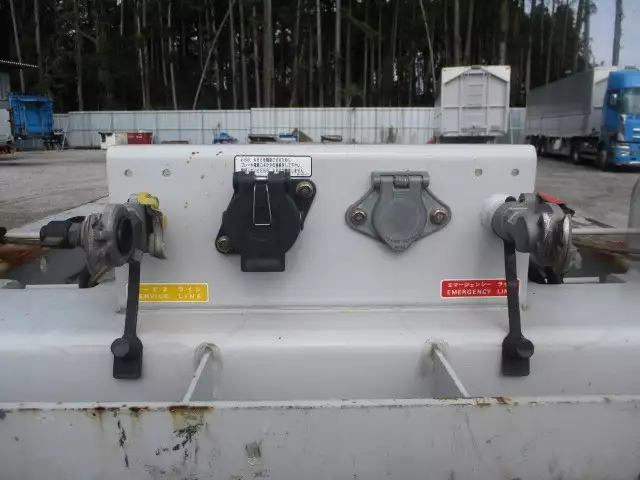 40FTコンテナシャシ 3軸リーフサス 積載30,480㎏ 第五輪10,920㎏以上の画像9