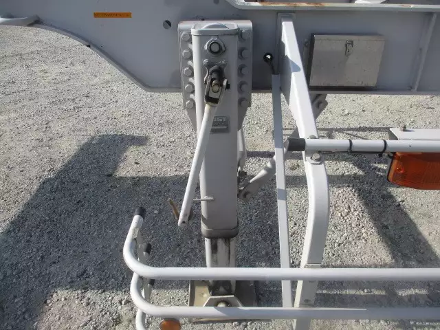 40FTコンテナシャシ 3軸リーフサス 積載30,480㎏ 第五輪10,920㎏以上の画像13