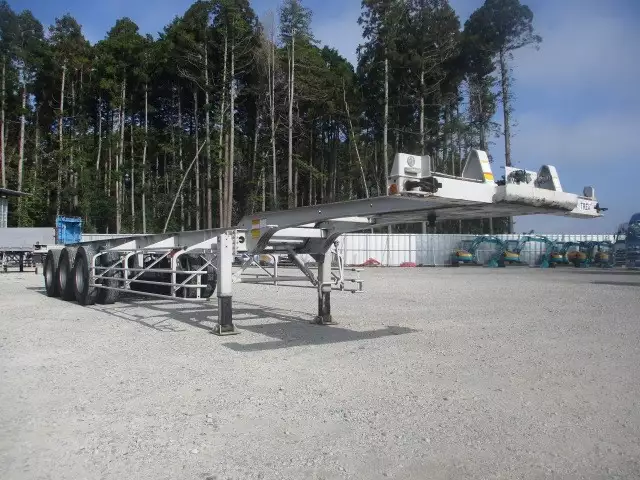 40FTコンテナシャシ 3軸リーフサス 積載30,480㎏ 第五輪10,920㎏以上の画像3