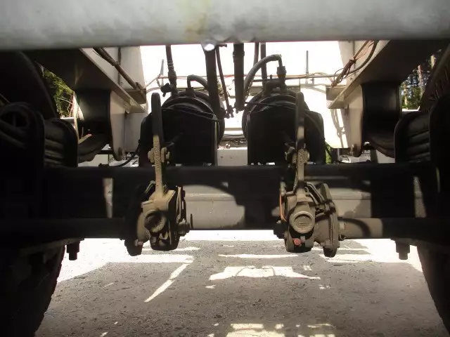 40FTコンテナシャシ 3軸リーフサス 積載30,480㎏ 第五輪10,920㎏以上の画像26