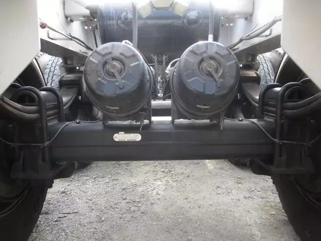 40FTコンテナシャシ 3軸リーフサス 積載30,480㎏ 第五輪10,920㎏以上の画像27