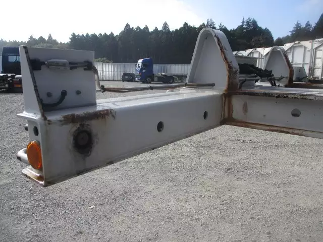 40FTコンテナシャシ 3軸リーフサス 積載30,480㎏ 第五輪10,920㎏以上の画像43