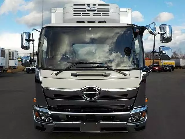 令和03年00月中古中型冷凍バン・ウィング日野日野の画像2