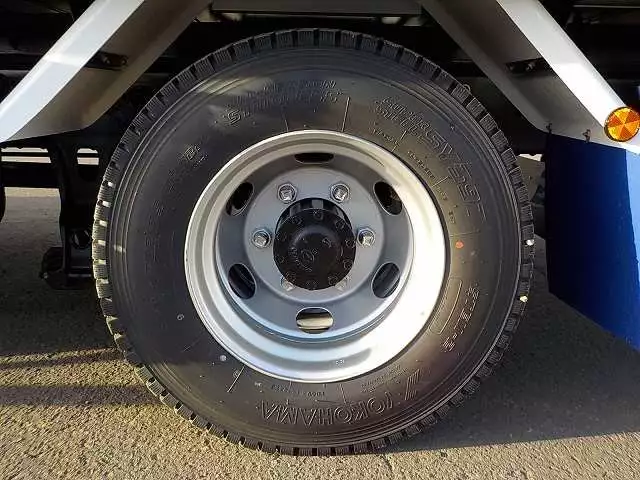 令和03年00月中古中型冷凍バン・ウィング日野日野の画像17