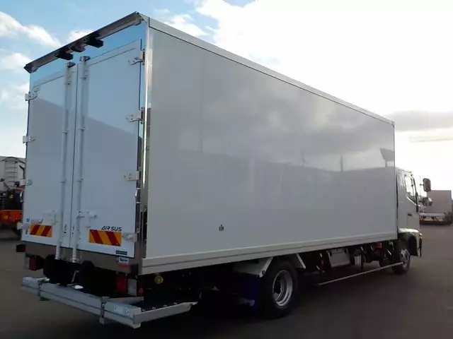 令和03年00月中古中型冷凍バン・ウィング日野日野の画像4