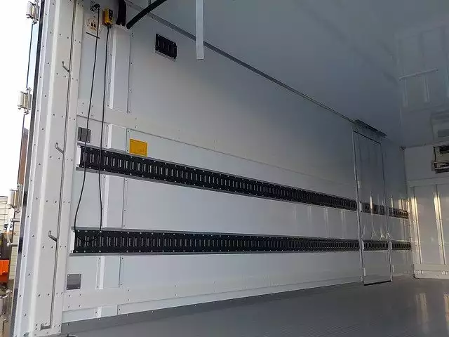 令和03年00月中古中型冷凍バン・ウィング日野日野の画像34