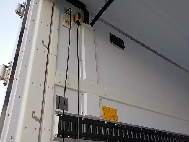 令和03年00月中古中型冷凍バン・ウィング日野日野の画像38