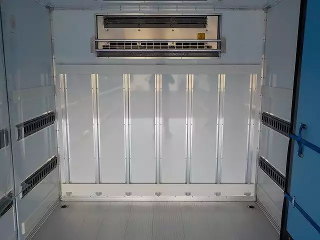 令和03年00月中古中型冷凍バン・ウィング日野日野の画像40