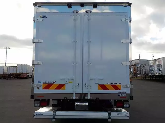 令和03年00月中古中型冷凍バン・ウィング日野日野の画像5