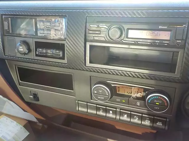 令和03年00月中古中型冷凍バン・ウィング日野日野の画像58