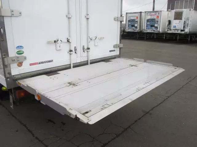 平成29年09月中古小型冷凍バン・ウィング日野デュトロの画像10