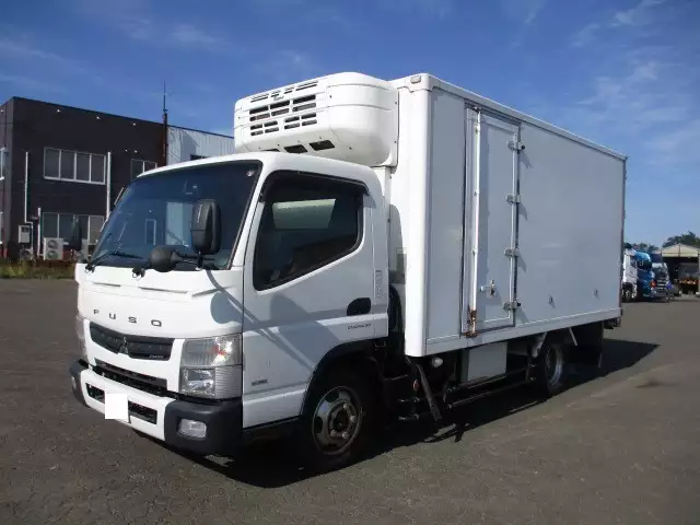 平成28年03月中古小型冷凍バン・ウィング三菱ふそうキャンターの画像1