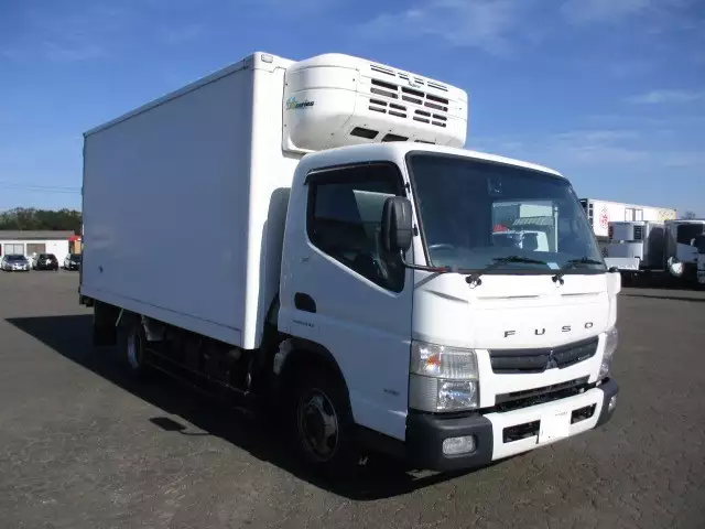 平成28年03月中古小型冷凍バン・ウィング三菱ふそうキャンターの画像3