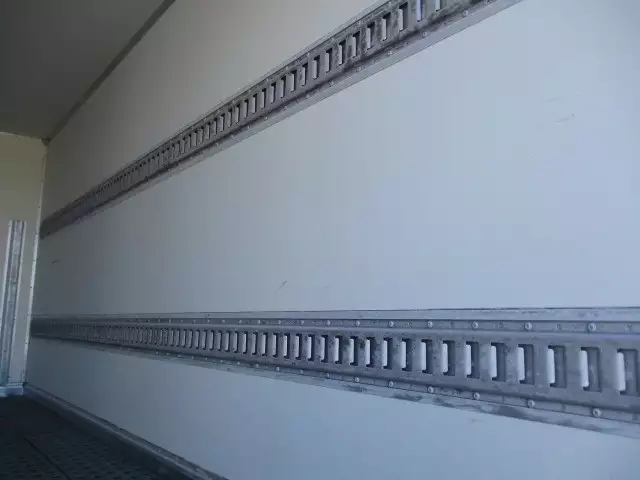 平成28年03月中古小型冷凍バン・ウィング三菱ふそうキャンターの画像31