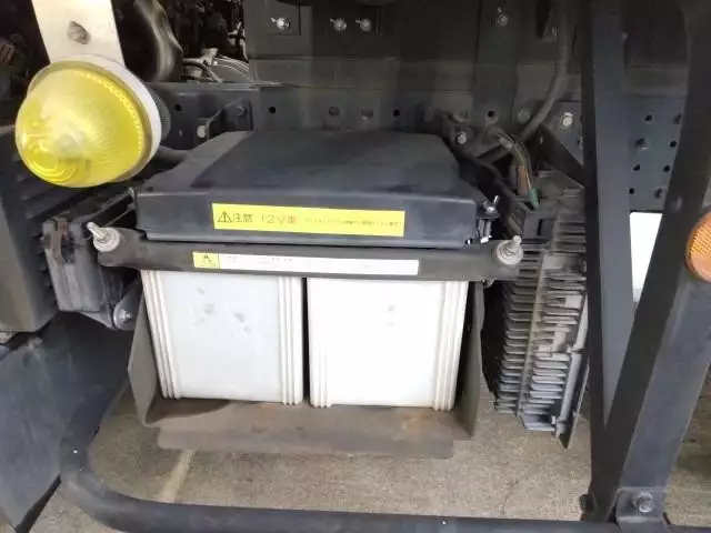 平成26年12月中古中型三菱ふそう三菱の画像23