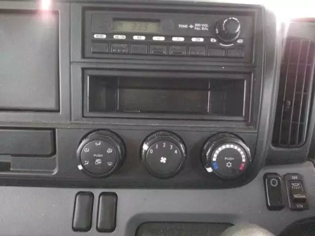 平成26年12月中古中型三菱ふそう三菱の画像31