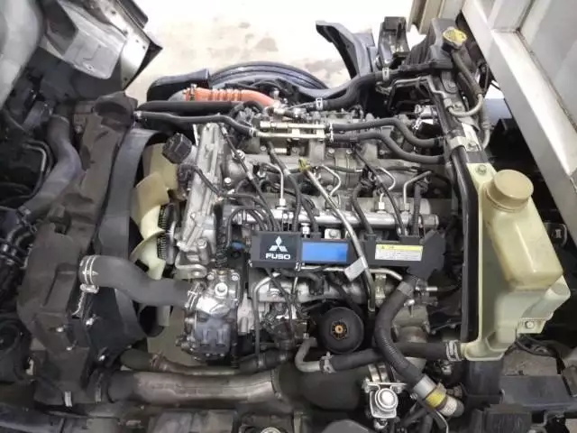 平成26年12月中古中型三菱ふそう三菱の画像6