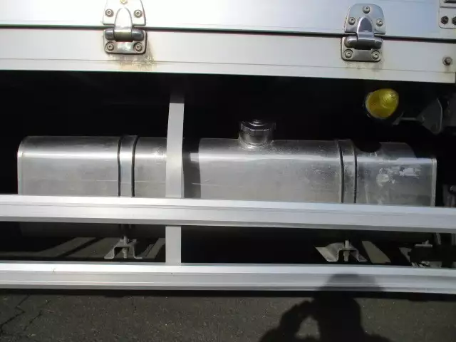 平成29年07月中古中型アルミバン・ウィングいすゞフォワードの画像11