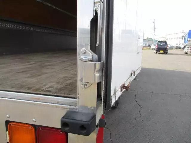 平成29年07月中古中型アルミバン・ウィングいすゞフォワードの画像25