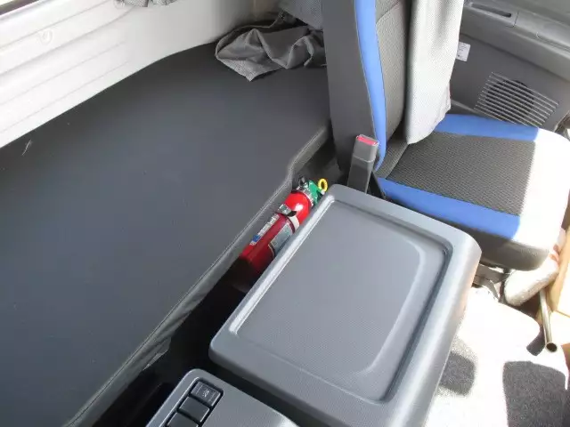 平成29年10月中古大型トラクタヘッドいすゞギガの画像13