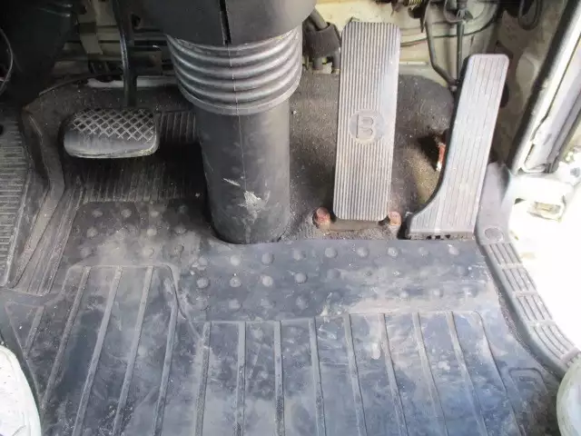 平成11年12月中古中型アルミバン・ウィングいすゞいすゞの画像24