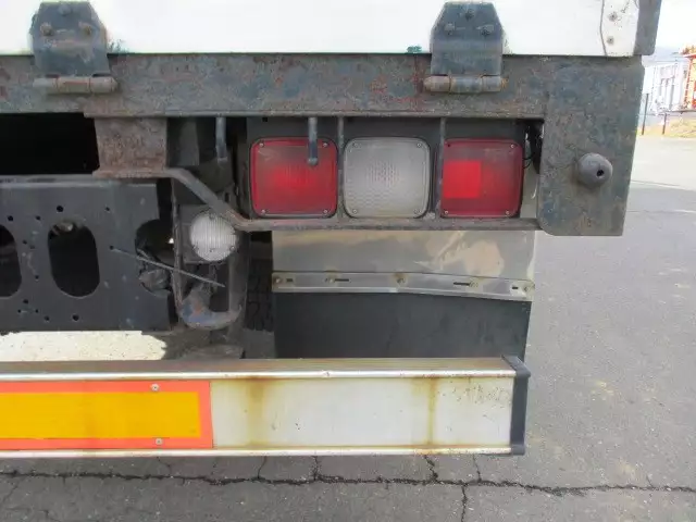 平成17年05月中古大型いすゞギガの画像16