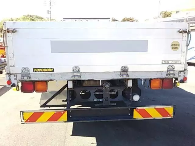 平成24年03月中古大型日産UDUDトラックスの画像21