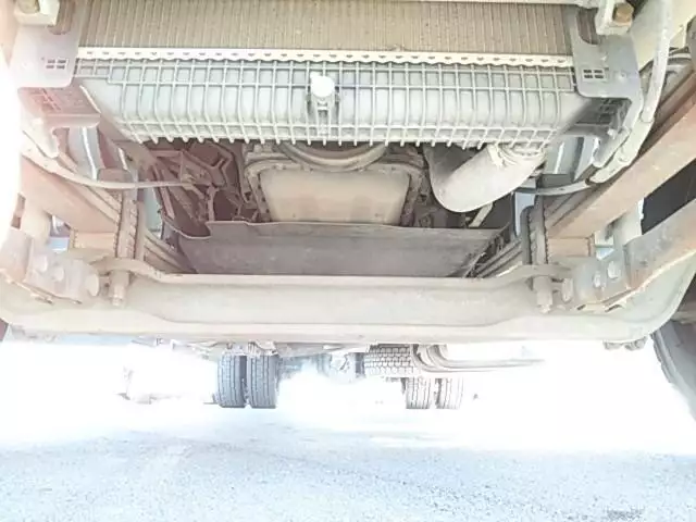 平成24年03月中古大型日産UDUDトラックスの画像25