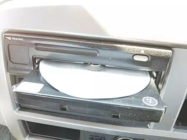 平成24年03月中古大型日産UDUDトラックスの画像35