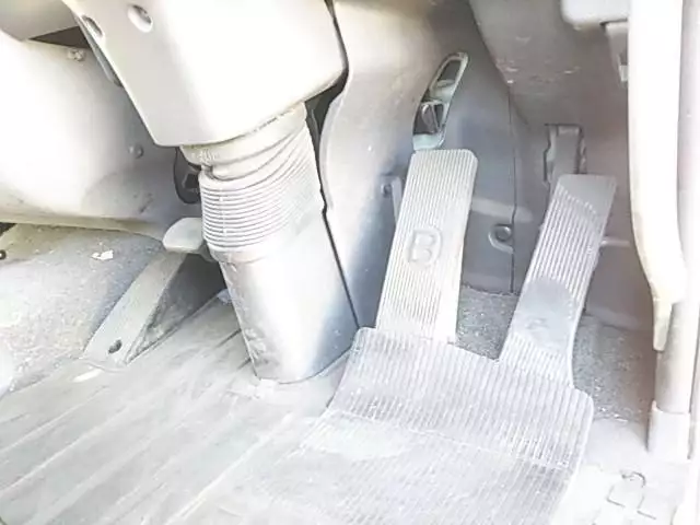 平成24年03月中古大型日産UDUDトラックスの画像36