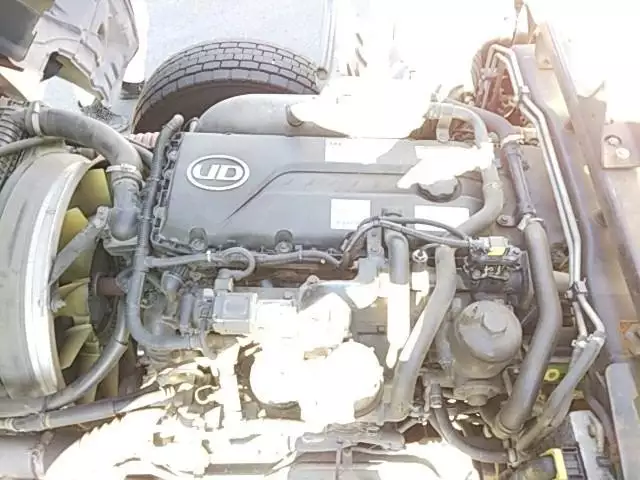 平成24年03月中古大型日産UDUDトラックスの画像6