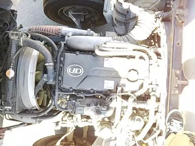 平成24年03月中古大型日産UDUDトラックスの画像8