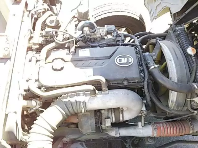 平成24年03月中古大型日産UDUDトラックスの画像9